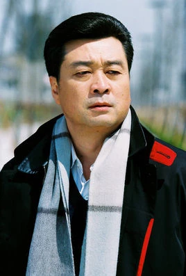 演员、配音、导演 - 酷乐米



























首页
电影
游戏
小说
动漫
人物










发文章














陈逸恒


举报

Yiheng Chen

职业：演员、配音、导演

生日：1954年4月3日 


人物信息：
180cm
75kg
白羊座
O型
地区：中国






给TA留言

发&nbsp;文&nbsp;章