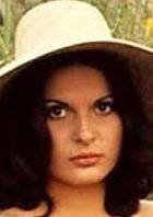 西蒙蕾妲·瑟法奈尼